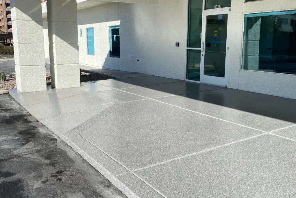 Polyaspartic vs Epoxy in Las Vegas Heat: Which One Should You Choose
